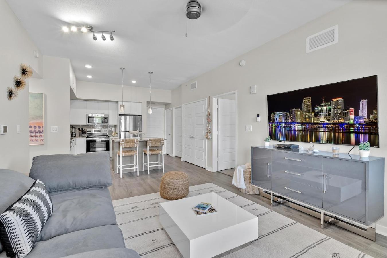 Cozy Retreat 2 Bedroom Hideaway Moments From The Sand Boynton Beach Kültér fotó